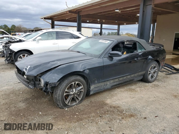 2014 Ford Mustang V6 with VIN 1ZVBP8EM4E5215516, listed as a Copart auction lot 49997685 with 142,980 mi miles and Salvage Title. Bid and sale history available at carsss.com. Image 1.