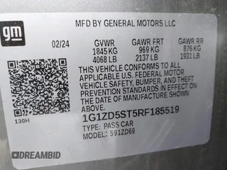 2024 Chevrolet Malibu LT with VIN 1G1ZD5ST5RF185519, listed as a IAAI auction lot 42170690 with 31,194 mi miles and . Bid and sale history available at carsss.com. Image 9.