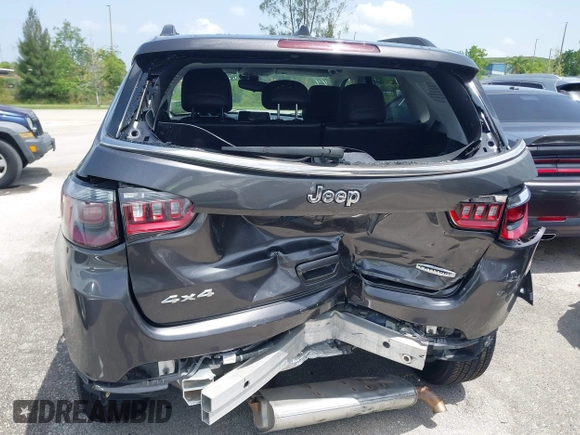 2022 Jeep Compass Latitude с VIN 3C4NJDBB1NT164523, выставлен на аукционе IAAI как лот 42452927 с пробегом 38 764 миль миль и . История ставок и продаж доступна на DreamBid. Изображение 6.