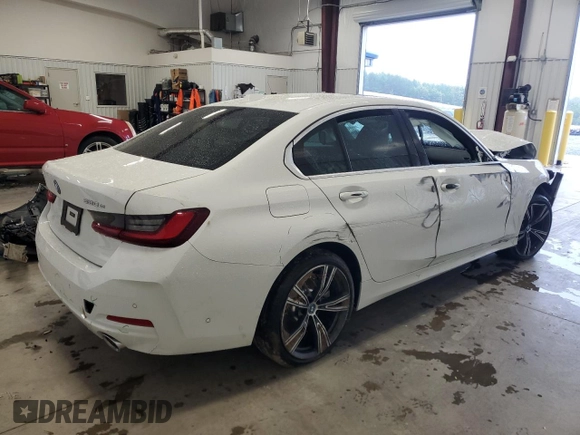 2024 BMW 3 Series 330e with VIN 3MW39FF06R8E71857, listed as a Copart auction lot 71758854 with 0 mi miles and Clean Title. Bid and sale history available at carsss.com. Image 3.