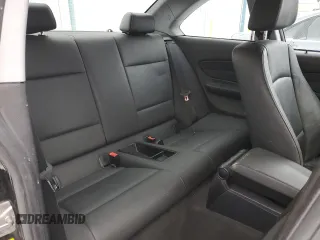 2009 BMW 1 Series 128i с VIN WBAUP73529VK75976, выставлен на аукционе Copart как лот 43971285 с пробегом 131 653 миль миль и Списание • Salvage title. История ставок и продаж доступна на DreamBid. Изображение 10.