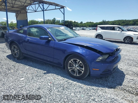 2014 Ford Mustang V6 z VIN 1ZVBP8AM9E5318520, wystawiony jako Copart lot #58080755 z przebiegiem 67 778 mil mil oraz Szkoda całkowita • Salvage title. Historia ofert i sprzedaży dostępna na DreamBid. Obrazek 4.