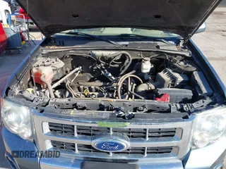 2011 Ford Escape Limited with VIN 1FMCU0E70BKB03218, listed as a IAAI auction lot 41770586 with 159,823 mi miles. Bid and sale history available at carsss.com. Image 10.