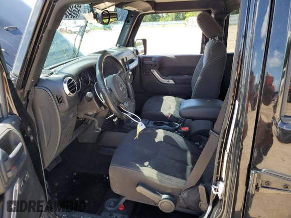 2018 Jeep Wrangler Unlimited Sahara with VIN 1C4HJWEG1JL926982, listed as a Copart auction lot 60640485 with 138,099 mi miles and Salvage title. Bid and sale history available at DreamBid. Image 7.