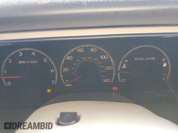 2006 Lincoln Navigator Luxury with VIN 5LMFU275X6LJ12879, listed as a Copart auction lot 85471574 with 230,864 mi miles and Salvage Title. Bid and sale history available at carsss.com. Image 9.