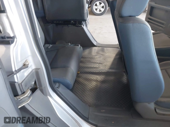 2003 Honda Element EX с VIN 5J6YH28563L034190, выставлен на аукционе IAAI как лот 42427501 с пробегом 248 703 миль миль и . История ставок и продаж доступна на DreamBid. Изображение 8.