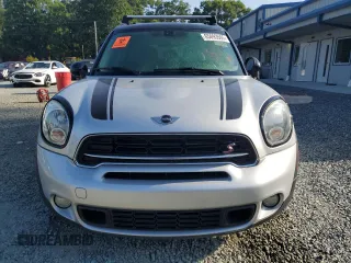 2015 MINI Countryman S с VIN WMWZC3C54FWT02448, выставлен на аукционе Copart как лот 65693595 с пробегом 111 038 миль миль и Чистый • Clean title. История ставок и продаж доступна на DreamBid. Изображение 5.