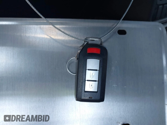 2018 Mitsubishi Outlander SE with VIN JA4AD3A34JZ028412, listed as a IAAI auction lot 41282094 with 88,020 mi miles and . Bid and sale history available at DreamBid. Image 11.
