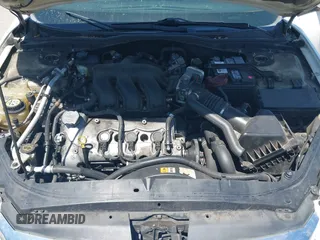 2009 Ford Fusion SEL with VIN 3FAHP08169R201450, listed as a IAAI auction lot 42200704 with 202,576 mi miles and . Bid and sale history available at carsss.com. Image 10.