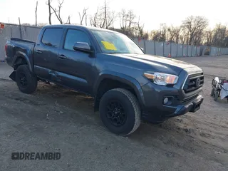 2021 Toyota Tacoma 4WD SR with VIN 3TMCZ5AN0MM440622, listed as a IAAI auction lot 41540924 with 53,882 mi miles. Bid and sale history available at carsss.com. Image 1.