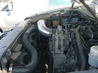 2013 Chevrolet Tahoe LS с VIN 1GNSKAE06DR286575, выставлен на аукционе IAAI как лот 42595609 с пробегом 216 059 миль миль и . История ставок и продаж доступна на DreamBid. Изображение 19.