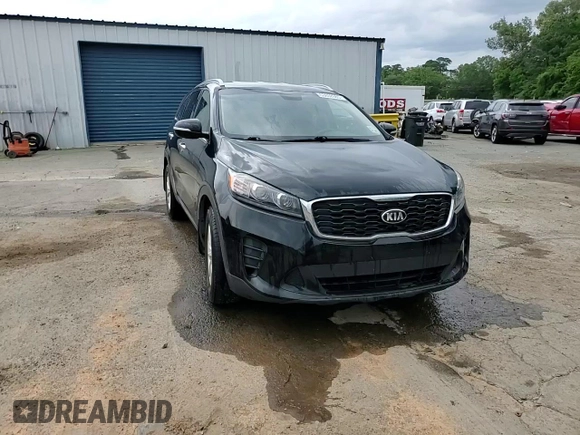 2019 Kia Sorento L with VIN 5XYPG4A37KG480352, listed as a Copart auction lot 53808985 with 111,816 mi miles and Clean Title. Bid and sale history available at carsss.com. Image 14.