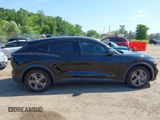 2022 Ford Mustang Mach-E Select с VIN 3FMTK1SS5NMA38545, выставлен на аукционе IAAI как лот 42546256 с пробегом 48 472 миль миль и . История ставок и продаж доступна на DreamBid. Изображение 13.