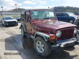 2001 Jeep Wrangler SE с VIN 1J4FA29P21P300094, выставлен на аукционе IAAI как лот 41871446 с пробегом 125 098 миль миль и . История ставок и продаж доступна на DreamBid. Изображение 18.