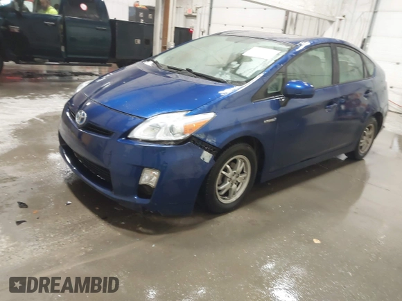 2010 Toyota Prius II with VIN JTDKN3DU6A0066434, listed as a IAAI auction lot 41848392 with 122,446 mi miles. Bid and sale history available at carsss.com. Image 2.