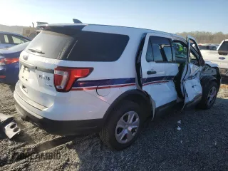 2019 Ford Police Interceptor Utility z VIN 1FM5K8AR2KGA31039, wystawiony jako Copart lot #50120465 z przebiegiem 73 554 mil mil oraz Szkoda całkowita • Salvage title. Historia ofert i sprzedaży dostępna na DreamBid. Obrazek 3.