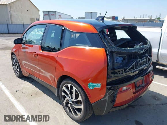 2015 BMW i3 z VIN WBY1Z4C52FV502771, wystawiony jako IAAI lot #42174110 z przebiegiem 131 737 mil mil oraz . Historia ofert i sprzedaży dostępna na DreamBid. Obrazek 3.
