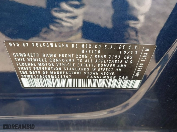 2014 Volkswagen Jetta Sedan SE with VIN 3VWD17AJ0EM378707, listed as a IAAI auction lot 41645024 with 110,598 mi miles. Bid and sale history available at carsss.com. Image 9.