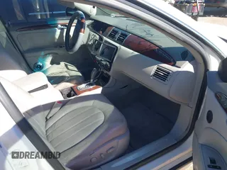 2011 Buick Lucerne CXL Premium with VIN 1G4HJ5EM7BU133189, listed as a IAAI auction lot 41340999 with 213,167 mi miles. Bid and sale history available at carsss.com. Image 5.
