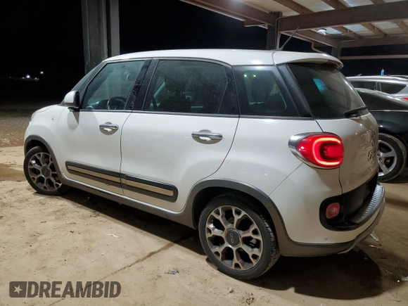 2014 FIAT 500L Trekking with VIN ZFBCFADH0EZ004363, listed as a Copart auction lot 43640755 with 156,416 mi miles and Salvage Title. Bid and sale history available at DreamBid. Image 2.
