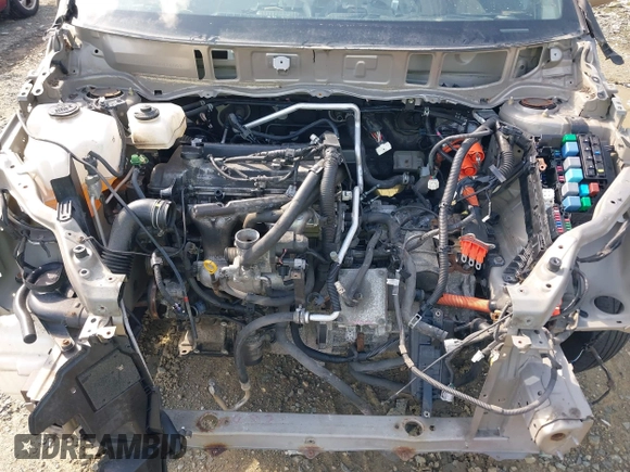 2004 Toyota Prius z VIN JTDKB22U040116044, wystawiony jako IAAI lot #42533237 z przebiegiem Nie podano mil oraz . Historia ofert i sprzedaży dostępna na DreamBid. Obrazek 10.