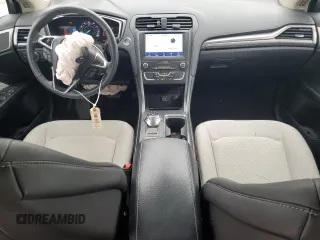 2020 Ford Fusion SE with VIN 3FA6P0HD1LR249902, listed as a Copart auction lot 53847995 with 43,140 mi miles and Salvage title. Bid and sale history available at DreamBid. Image 8.