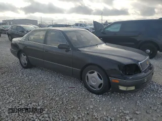 2000 Lexus LS 400 z VIN JT8BH28F3Y0169199, wystawiony jako Copart lot #46851025 z przebiegiem 302 914 mil mil oraz Szkoda całkowita • Salvage title. Historia ofert i sprzedaży dostępna na DreamBid. Obrazek 4.