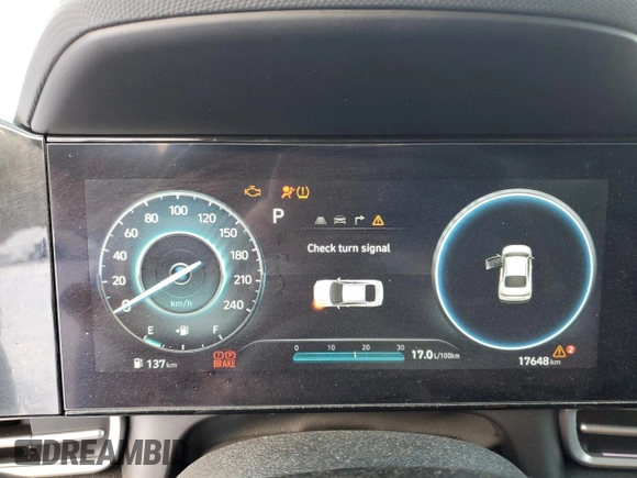 2024 Hyundai Elantra SEL z VIN KMHLM4DG0RU736051, wystawiony jako Copart lot #43045135 z przebiegiem 17 648 mil mil oraz Szkoda całkowita • Salvage title. Historia ofert i sprzedaży dostępna na DreamBid. Obrazek 9.