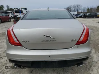 2017 Jaguar XJ with VIN SAJWJ2GDXH8W09509, listed as a Copart auction lot 47792345 with 148,052 mi miles and Clean Title. Bid and sale history available at carsss.com. Image 6.