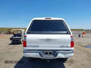2005 Toyota Tundra Limited z VIN 5TBDT48175S490771, wystawiony jako IAAI lot #42117084 z przebiegiem 233 575 mil mil oraz . Historia ofert i sprzedaży dostępna na DreamBid. Obrazek 16.