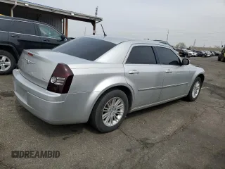 2008 Chrysler 300 LX with VIN 2C3LA43R68H225482, listed as a Copart auction lot 49899735 with 190,254 mi miles and Salvage Title. Bid and sale history available at carsss.com. Image 3.