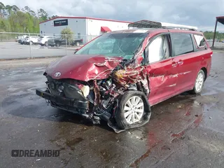 2013 Toyota Sienna XLE with VIN 5TDDK3DC0DS052412, listed as a IAAI auction lot 41850630 with Not Provided miles and . Bid and sale history available at DreamBid. Image 17.