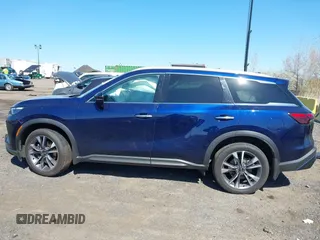 2023 Infiniti QX60 Luxe z VIN 5N1DL1FS3PC358124, wystawiony jako IAAI lot #41985237 z przebiegiem 17 259 mil mil oraz . Historia ofert i sprzedaży dostępna na DreamBid. Obrazek 14.