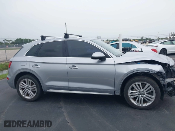 2019 Audi Q5 Premium Plus z VIN WA1BNAFY5K2084220, wystawiony jako IAAI lot #42391537 z przebiegiem 36 143 mil mil oraz . Historia ofert i sprzedaży dostępna na DreamBid. Obrazek 14.