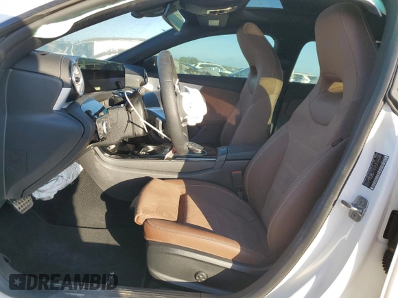 2025 Mercedes-Benz CLA 250 z VIN W1K5J4GB1SN506451, wystawiony jako Copart lot #42351085 z przebiegiem 4 240 mil mil oraz Szkoda całkowita • Salvage title. Historia ofert i sprzedaży dostępna na DreamBid. Obrazek 7.