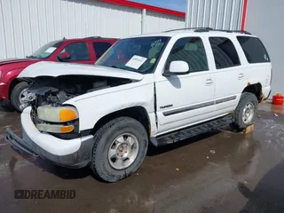 2003 GMC Yukon SLT with VIN 1GKEK13V23J300767, listed as a IAAI auction lot 41691632 with 251,849 mi miles. Bid and sale history available at carsss.com. Image 2.