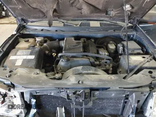 2002 GMC Envoy SLT with VIN 1GKDT13S022388743, listed as a IAAI auction lot 41338364 with 206,179 mi miles. Bid and sale history available at carsss.com. Image 10.