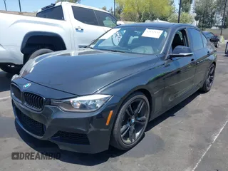 2013 BMW 3 Series 328i with VIN WBA3C1C50DF440818, listed as a IAAI auction lot 42532111 with 91,821 mi miles and . Bid and sale history available at DreamBid. Image 2.