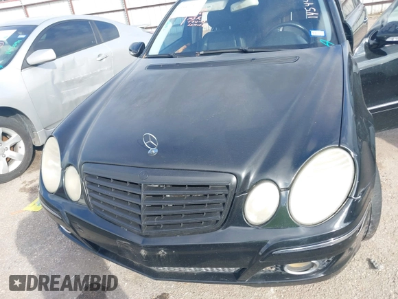 2007 Mercedes-Benz E-Class 3.5L with VIN WDBUF87X37B145449, listed as a IAAI auction lot 41159609 with 8,027 mi miles. Bid and sale history available at carsss.com. Image 6.