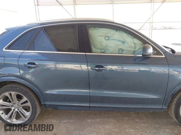 2016 Audi Q3 Premium Plus z VIN WA1EFCFS9GR008435, wystawiony jako IAAI lot #41947710 z przebiegiem 112 770 mil mil oraz . Historia ofert i sprzedaży dostępna na DreamBid. Obrazek 13.