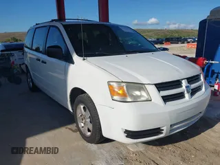 2008 Dodge Grand Caravan SE z VIN 2D8HN44H38R676764, wystawiony jako IAAI lot #42267033 z przebiegiem 238 843 mil mil oraz . Historia ofert i sprzedaży dostępna na DreamBid. Obrazek 1.