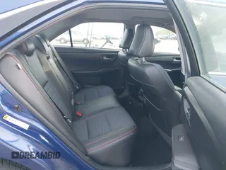 2015 Toyota Camry XLE with VIN 4T1BF1FK3FU938285, listed as a IAAI auction lot 42055997 with 140,636 mi miles. Bid and sale history available at carsss.com. Image 8.