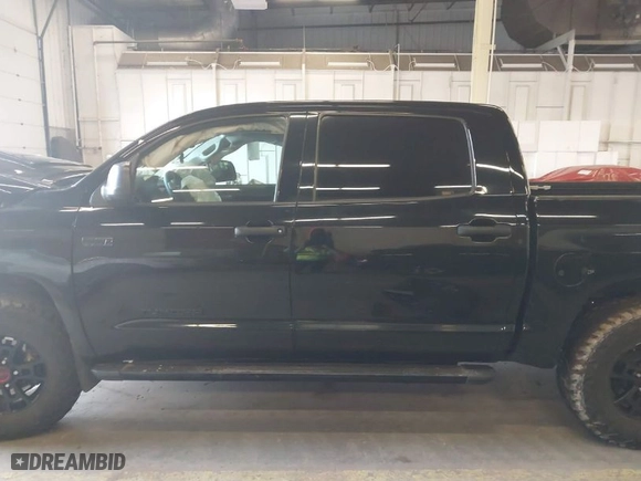 2019 Toyota Tundra 4WD SR5 with VIN 5TFDY5F19KX786981, listed as a IAAI auction lot 41345927 with 55,096 mi miles. Bid and sale history available at carsss.com. Image 14.
