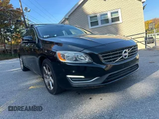 2016 Volvo V60 T5 Drive-E Premier with VIN YV140MEK5G1291659, listed as a Copart auction lot 77628754 with 117,965 mi miles and Clean Title. Bid and sale history available at carsss.com. Image 4.