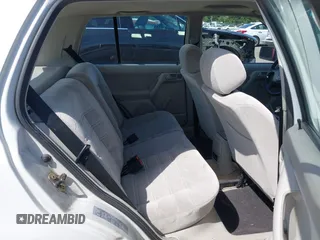 1998 Volkswagen Golf с VIN 3VWFB81H0WM245150, выставлен на аукционе IAAI как лот 42333395 с пробегом 184 410 миль миль и . История ставок и продаж доступна на DreamBid. Изображение 8.
