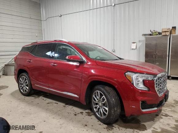 2024 GMC Terrain Denali with VIN 3GKALXEG7RL379125, listed as a Copart auction lot 48083315 with 7,118 mi miles and Salvage Title. Bid and sale history available at carsss.com. Image 4.