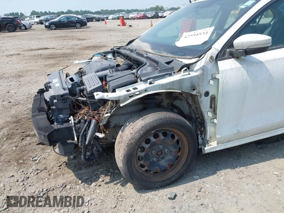 2014 Volkswagen Jetta SE с VIN 3VWD17AJ9EM297415, выставлен на аукционе IAAI как лот 42594534 с пробегом 170 581 миль миль и . История ставок и продаж доступна на DreamBid. Изображение 15.