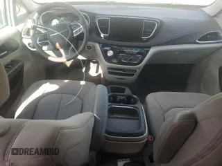 2021 Chrysler Pacifica Touring with VIN 2C4RC1FG1MR510121, listed as a Copart auction lot 78366954 with 34,296 mi miles and Salvage title. Bid and sale history available at DreamBid. Image 8.