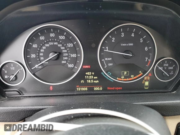 2014 BMW 3 Series 328i with VIN WBA3C1C59EK112967, listed as a Copart auction lot 61473605 with 151,905 mi miles and Clean title. Bid and sale history available at DreamBid. Image 9.