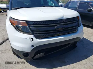 2014 Ford Explorer with VIN 1FM5K7B83EGB18873, listed as a IAAI auction lot 42280717 with 117,579 mi miles and . Bid and sale history available at DreamBid. Image 6.